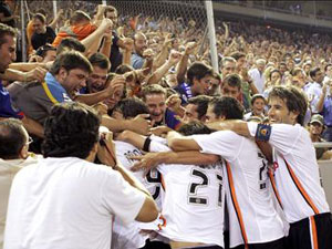 20070306225438-amunt-valencia-300.jpg